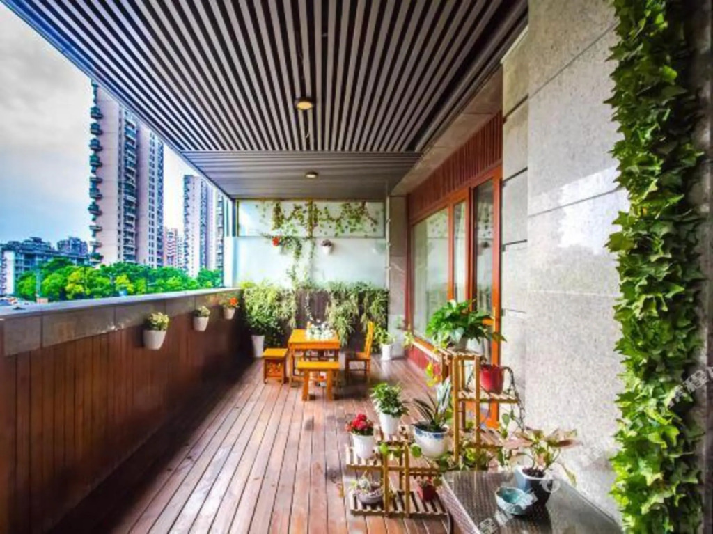 Jueyou Garden Hotel