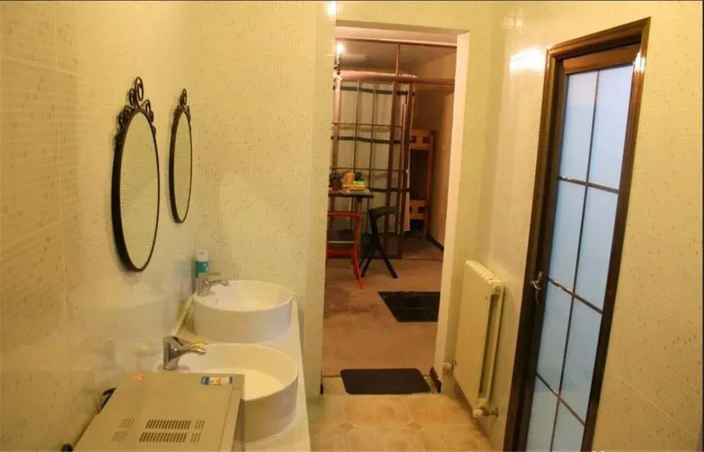 Jiuhao Zujie Youth Hostel