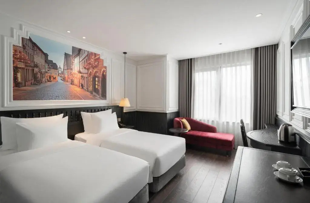 Luxe Paradise Premium Hotel Pham Hong Thai