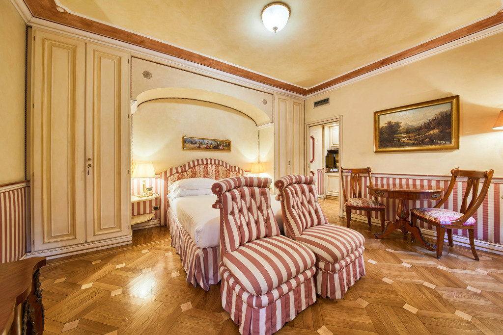 Petit Palais Hotel De Charme