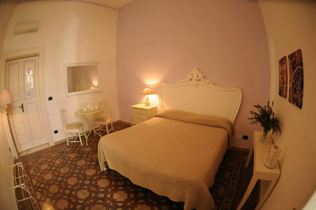 Casa Blanca Rooms&Suites