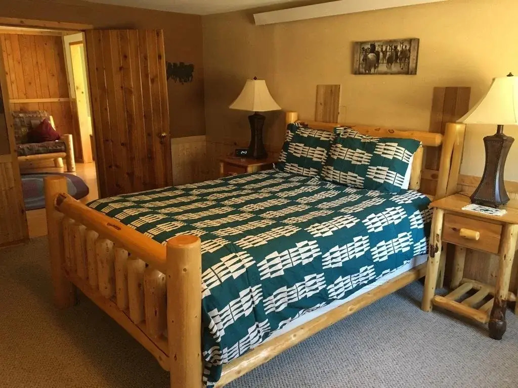 Ghost Canyon Guest Ranch & B&B