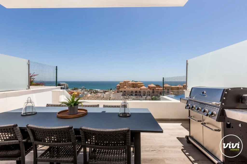 Zumo in Fuengirola with 3 bedrooms and 2 bathrooms
