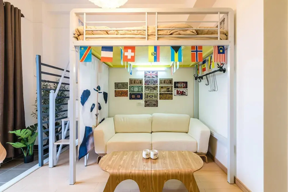White Cloud Apartment