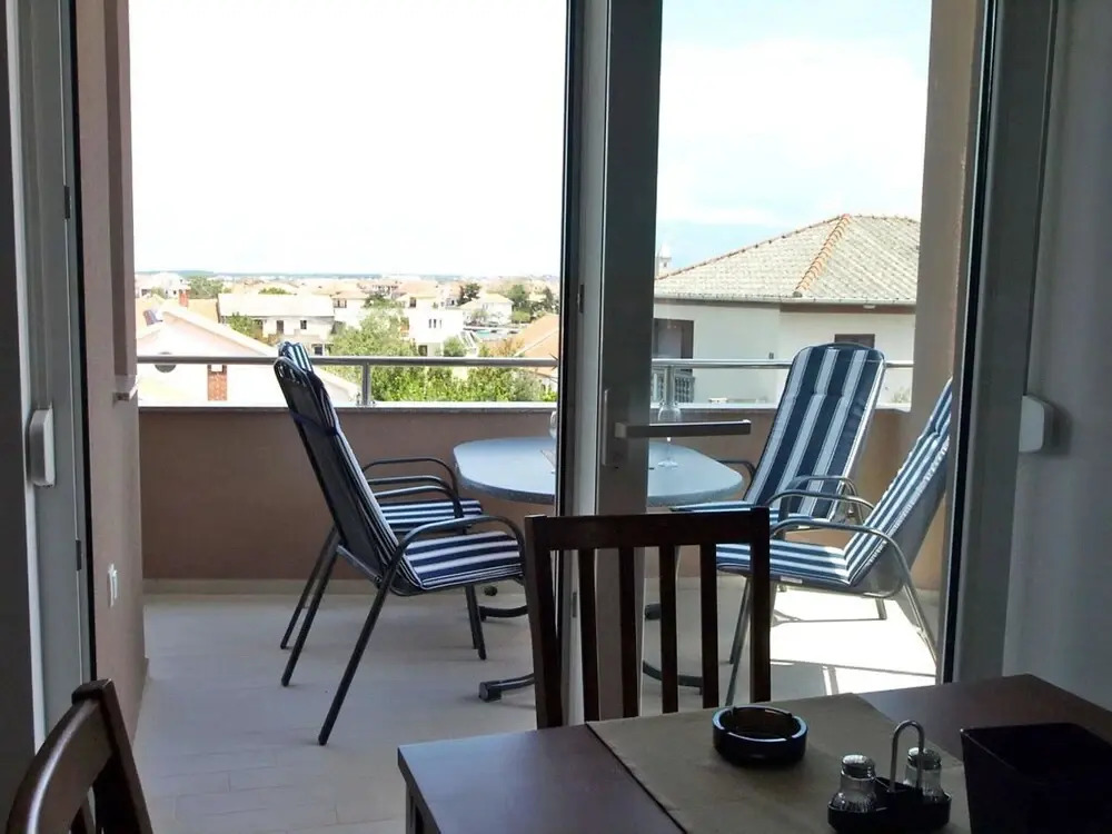 Mlasina Nin in Nin With 1 Bedrooms and 1 5 Bathrooms