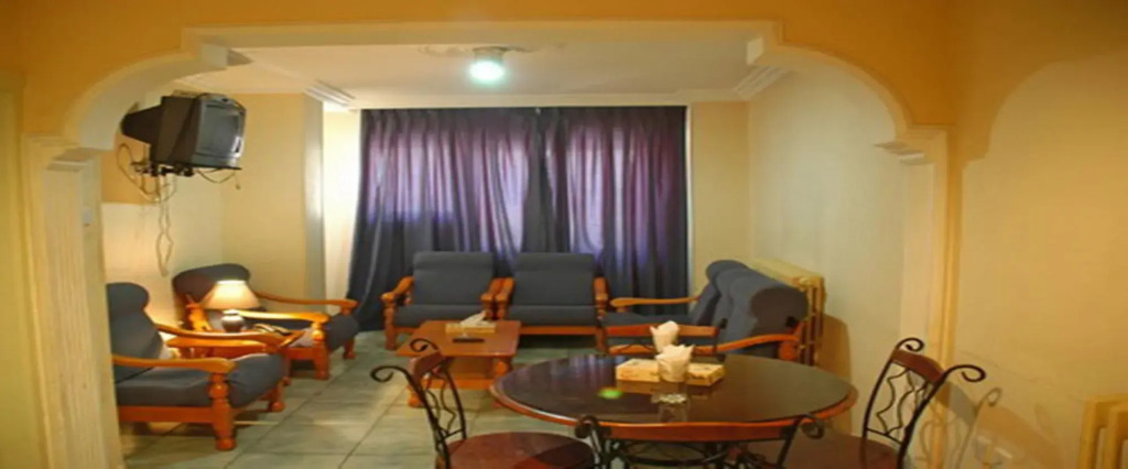 Al Saleh Hotel