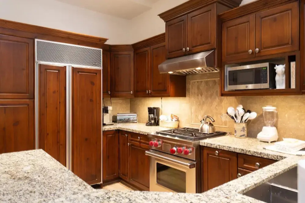 Trail's End Lodge at Deer Valley Resort - Two Bedroom Residence with Spa #402 2 Condo