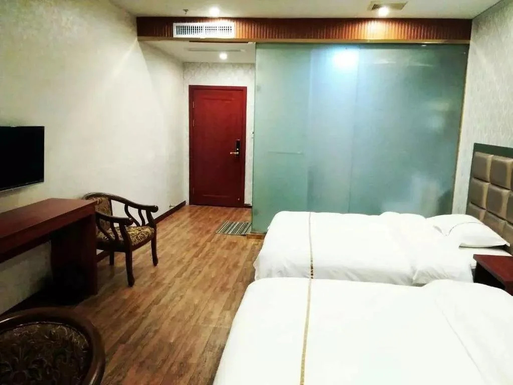 Xiangnan Business Hotel