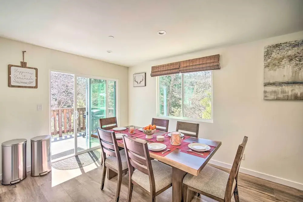 Family Home w/ Deck & View, 4 Mi to Lake Arrowhead