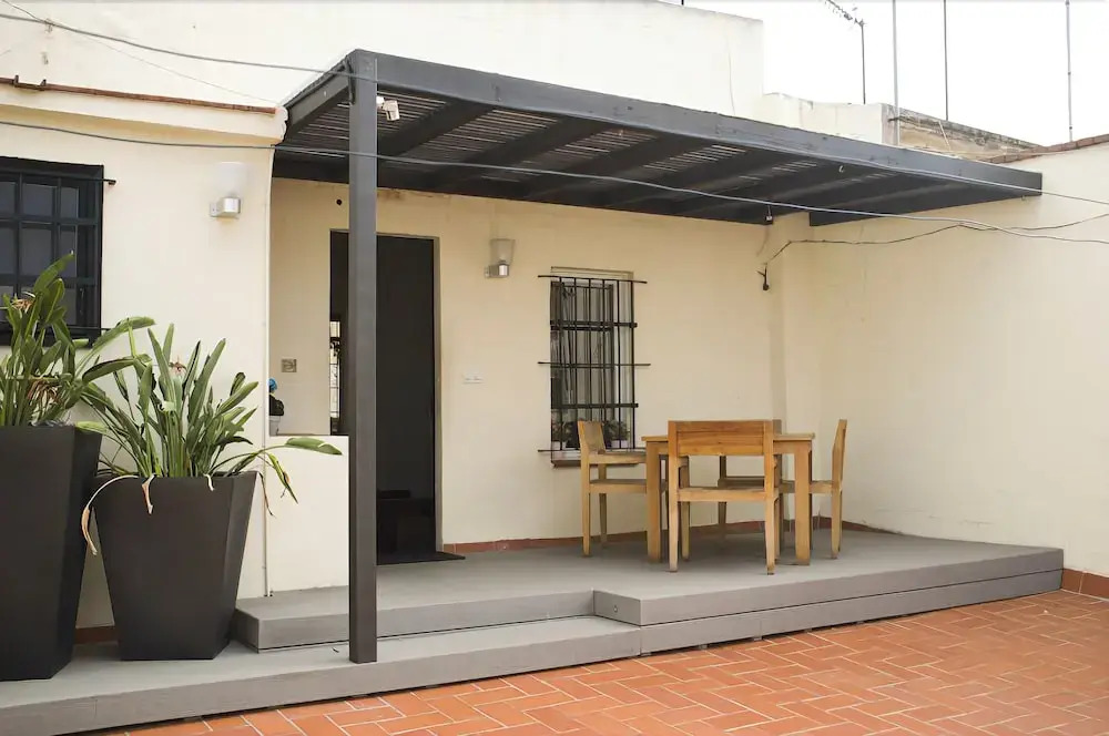 Avenida Apartments Giralt