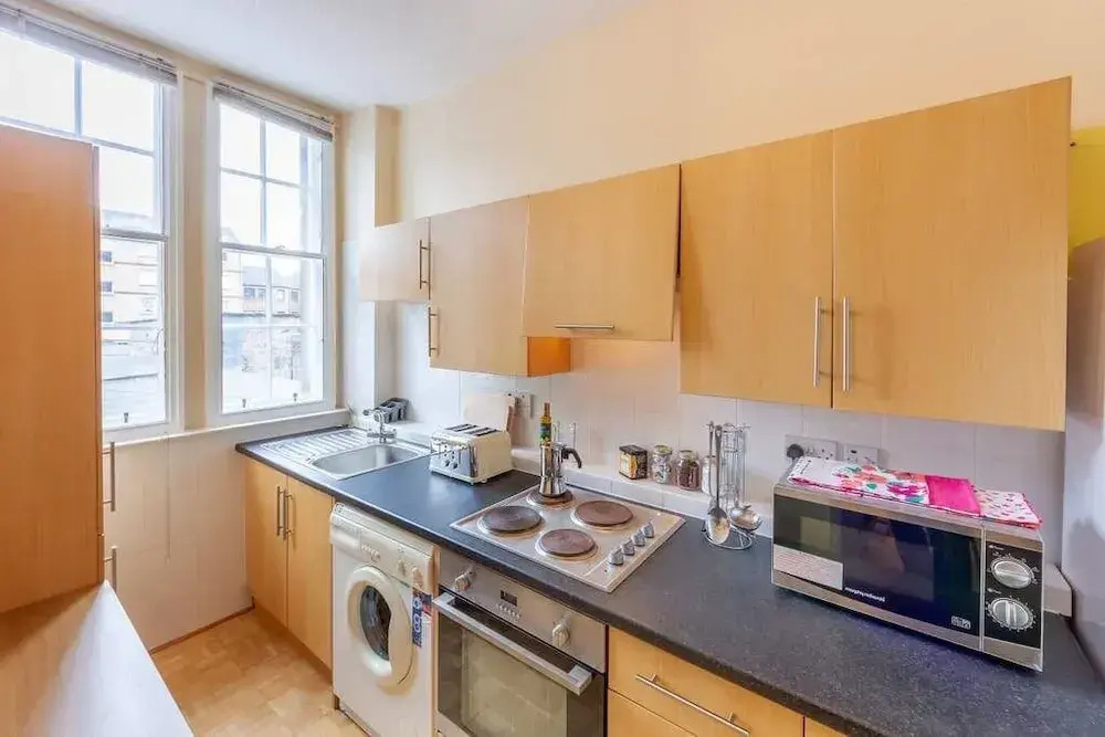 Cozy Apartment near The Meadows