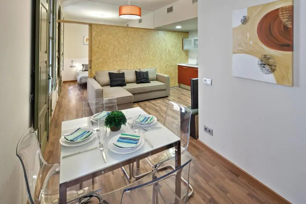 Habitat Apartments Art