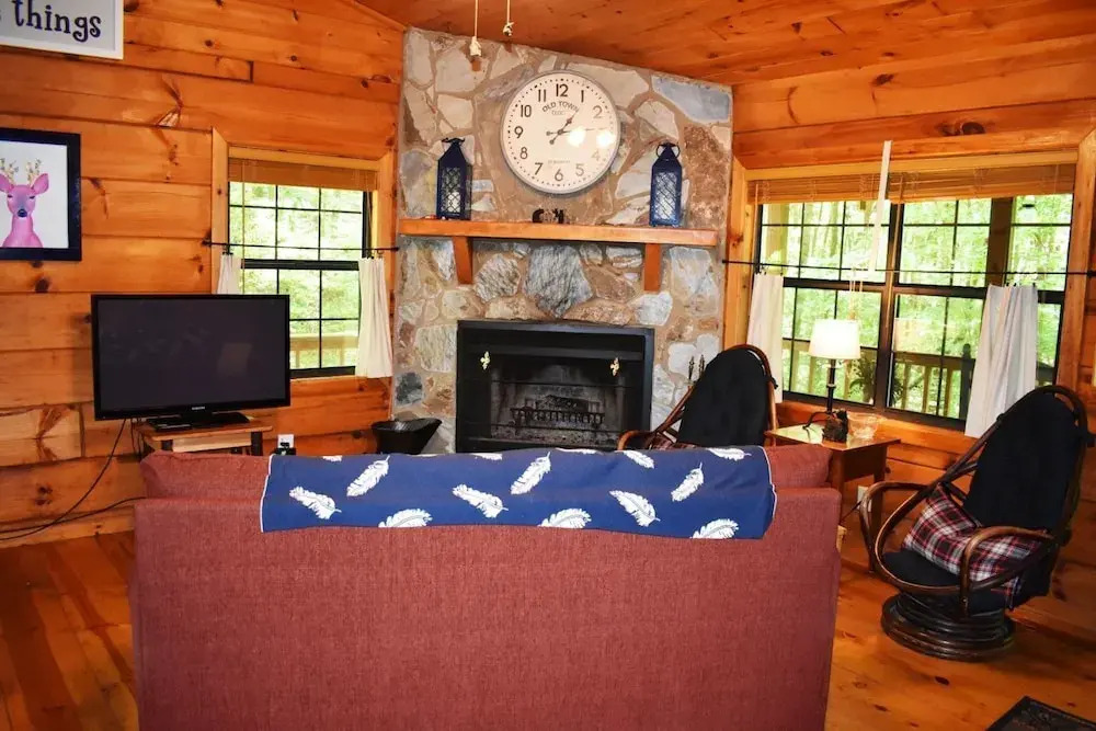 Cheery Dog Cabin