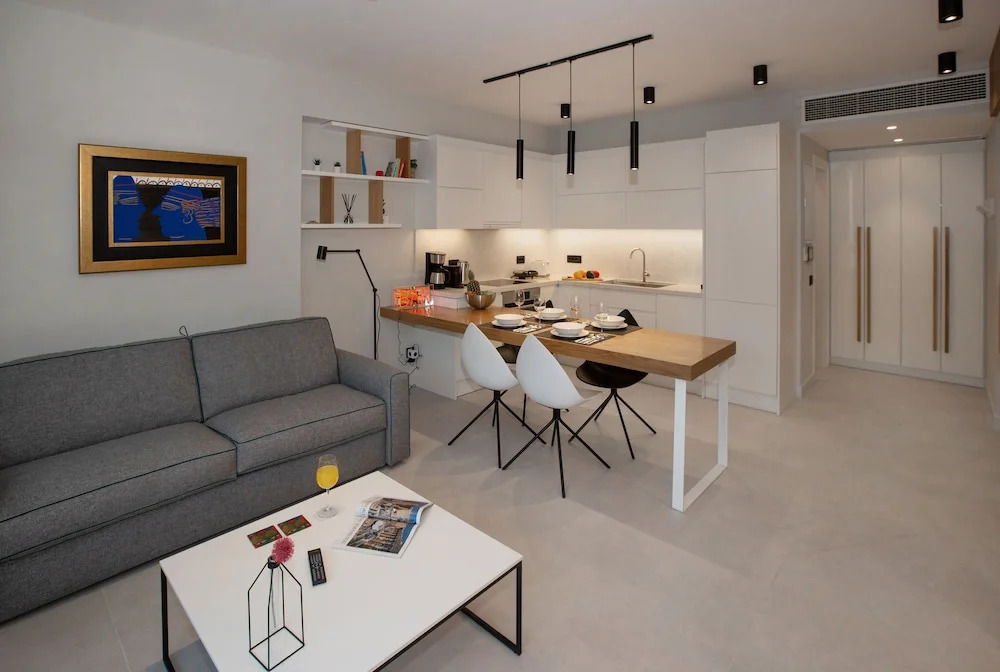 Acropolis Residence by A&A Residences