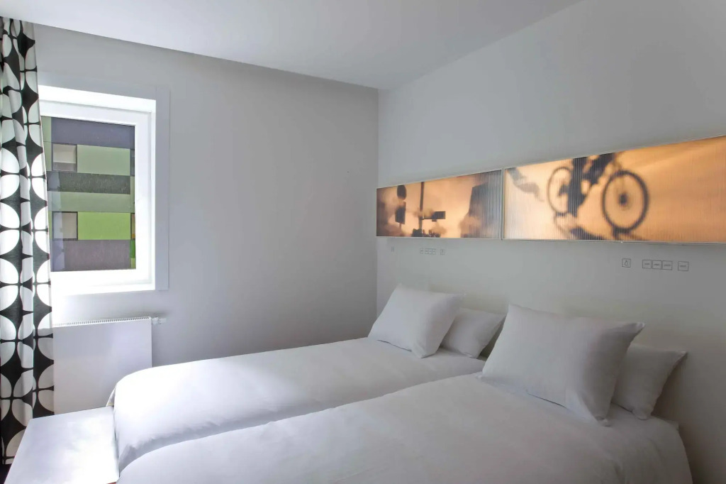 Hotel Gat Point Charlie