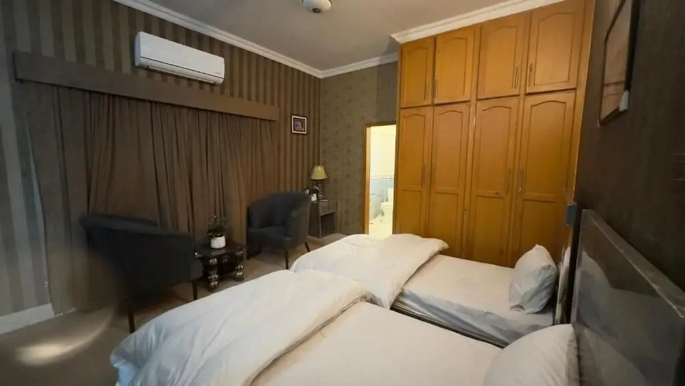Secure Inn Guest House Bahria Town