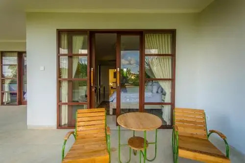Golden Palm Villa