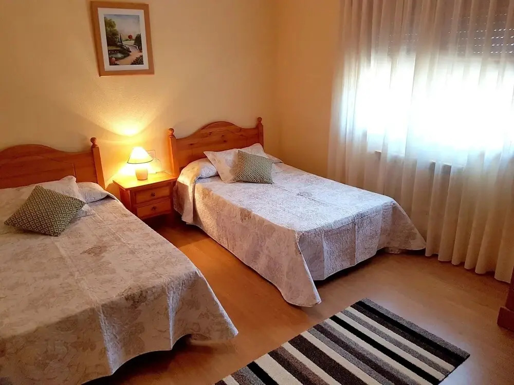 House With 3 Bedrooms in Avín, With Furnished Terrace and Wifi