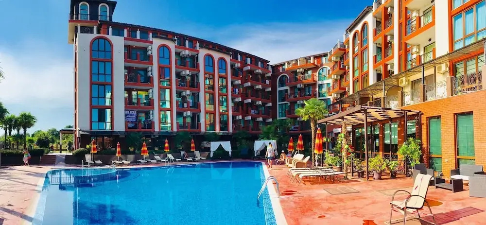 Chateau del Marina Apart Complex