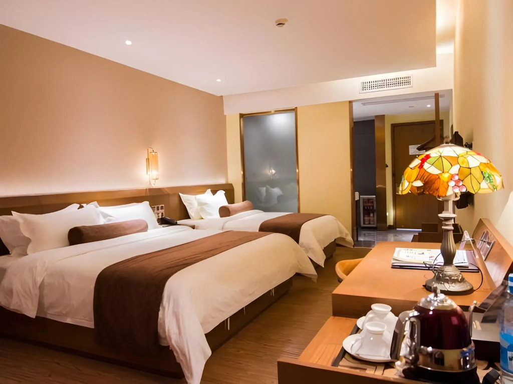 ELITE James Joyce Coffetel Hotel Guangzhou Railway Station Sanyuanli Metro Station Branch