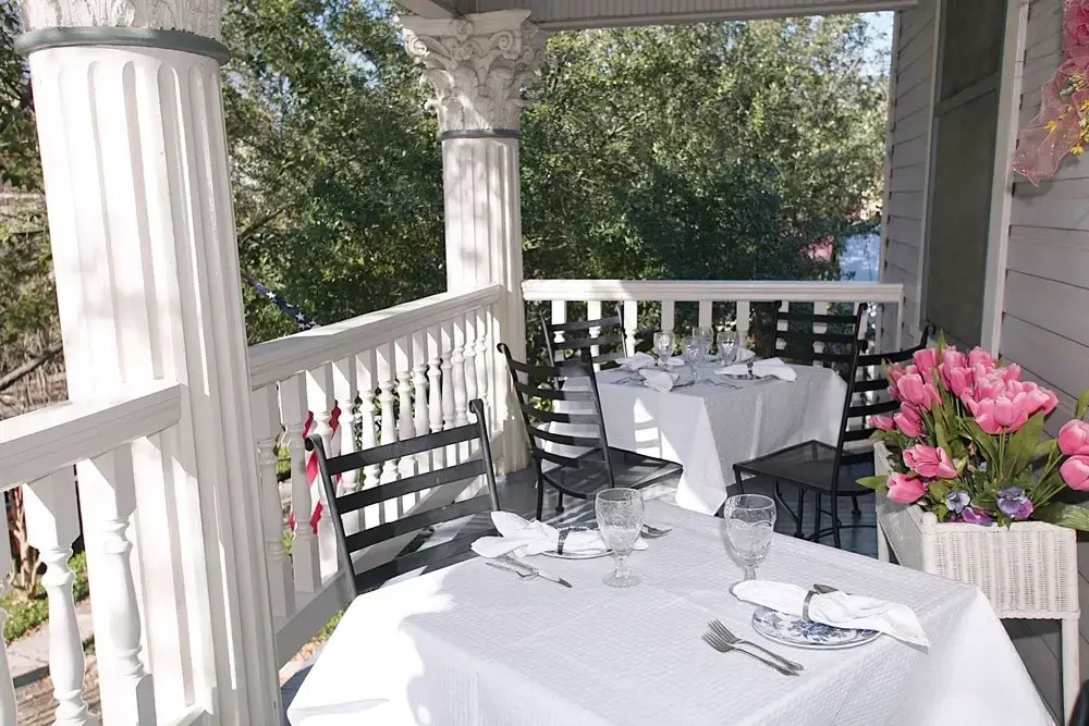 Brackenridge House Bed & Breakfast