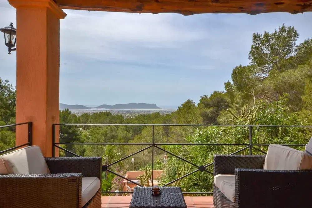 Casa Capricho by Eivillas