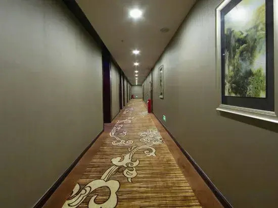 Pioneer Hotel