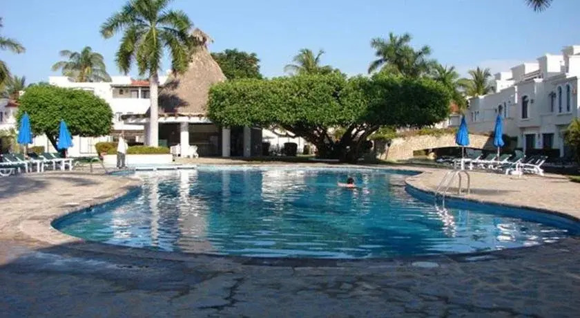 Mayan Villas Golf