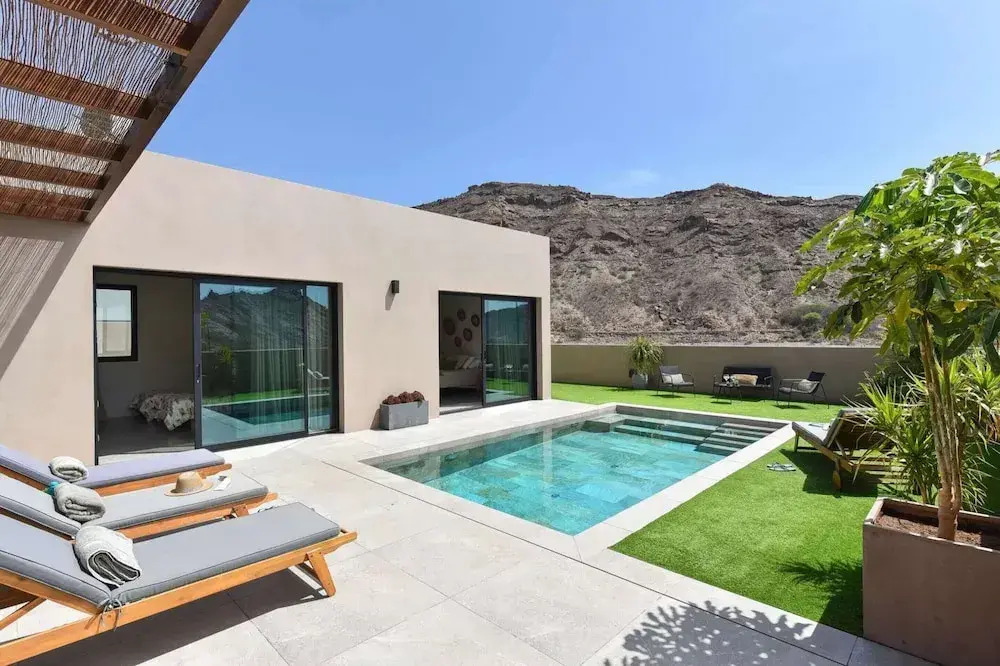 Pleasant Holiday Home Near Beach