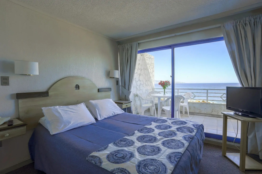MR Mar Suites