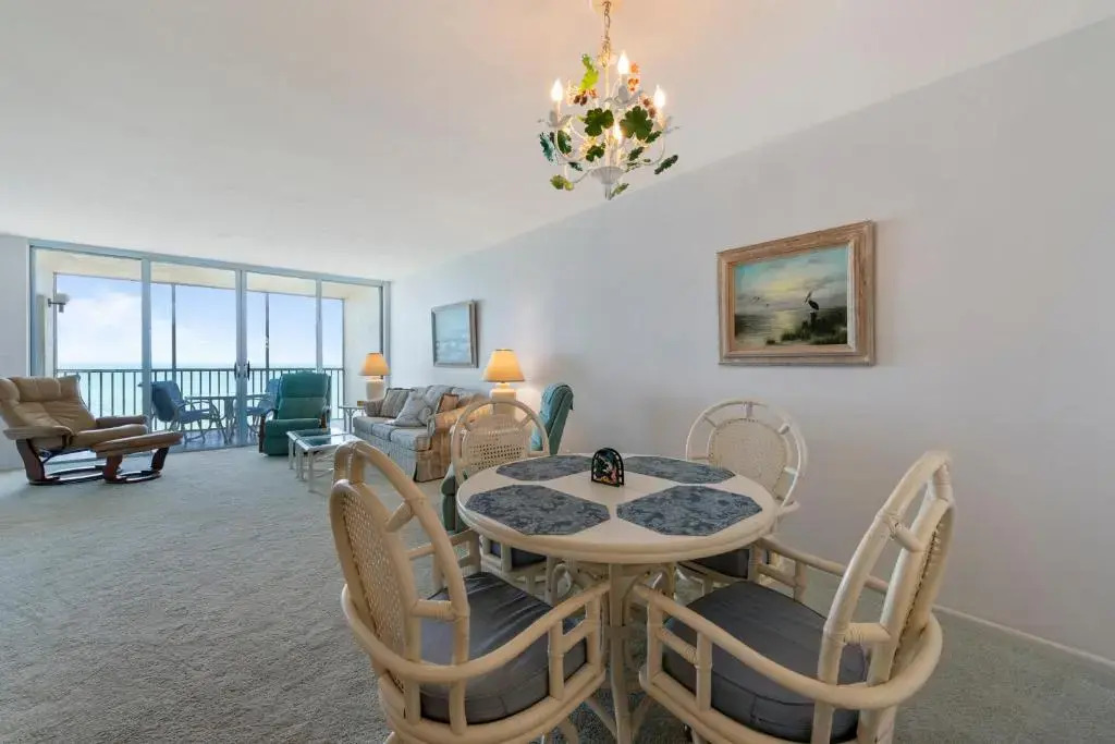 Sun Caper 807, 2 Bedrooms, Gulf Front, Elevator, Sleeps 6, Heated Pool