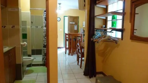 Lodge Takini 4