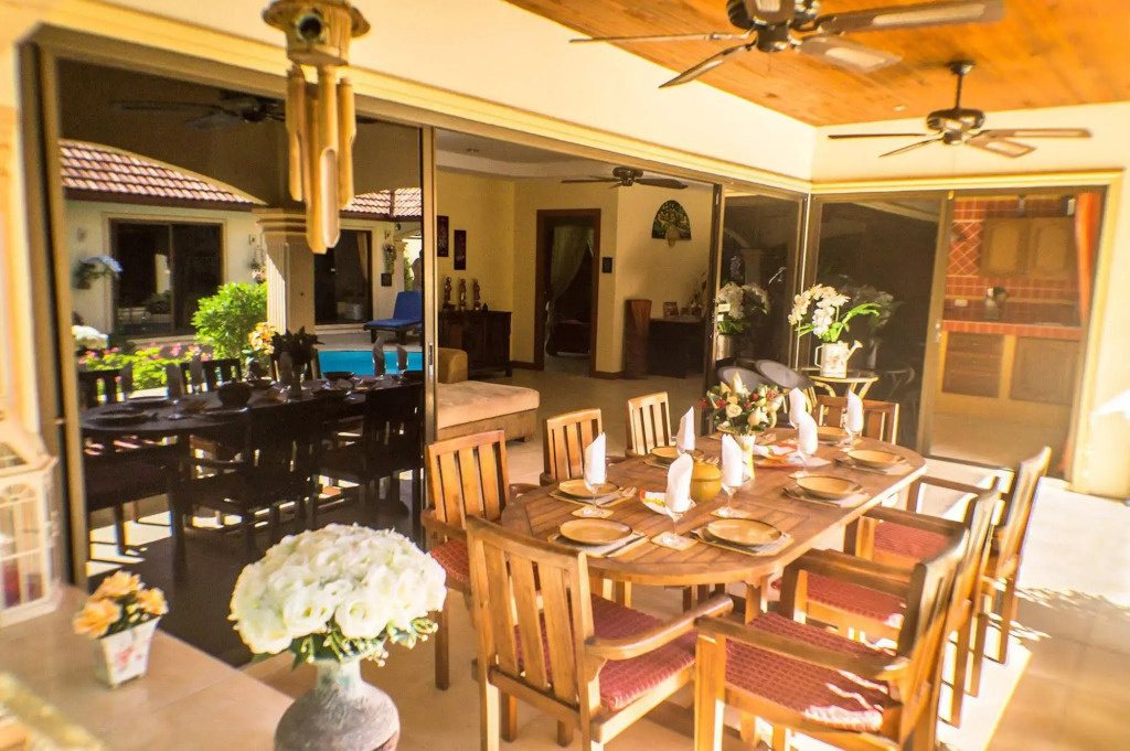Coconut Paradise Villas