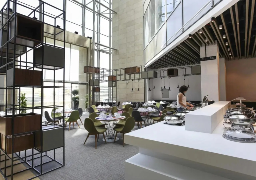 Ibis Styles Dubai Jumeira