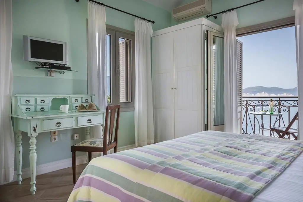 Roi Boutique Suites