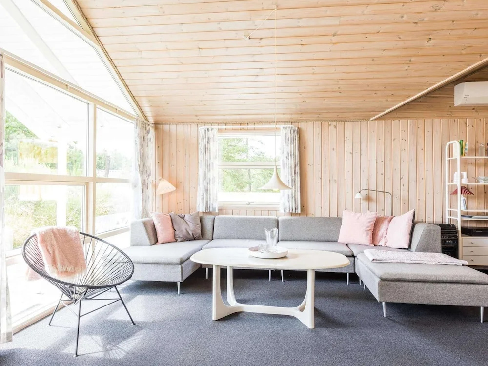 4 Star Holiday Home in Henne