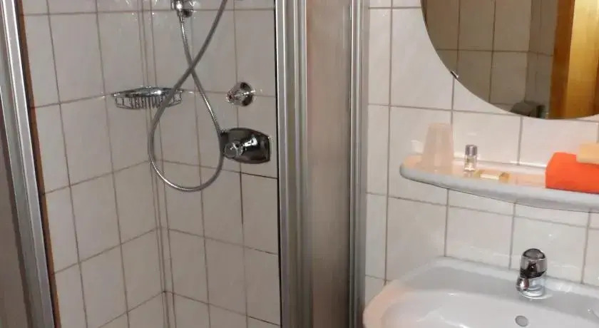 Tiefer Brunnen