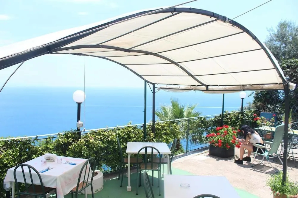 Villa Hermosa