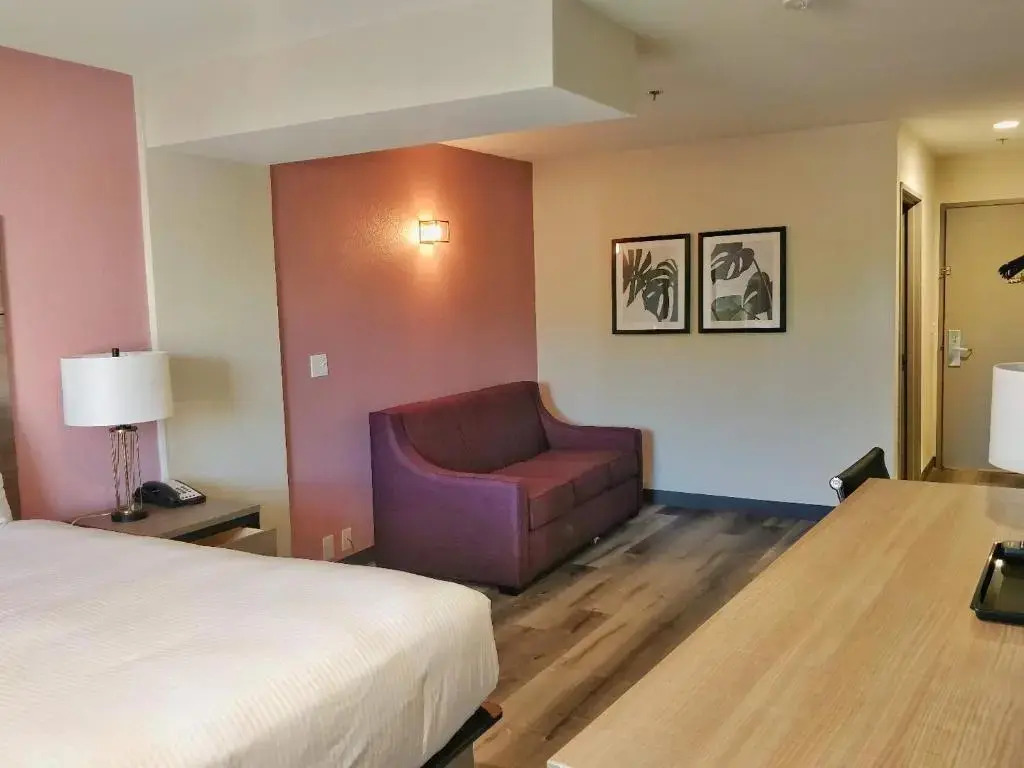 Arya Inn and Suites