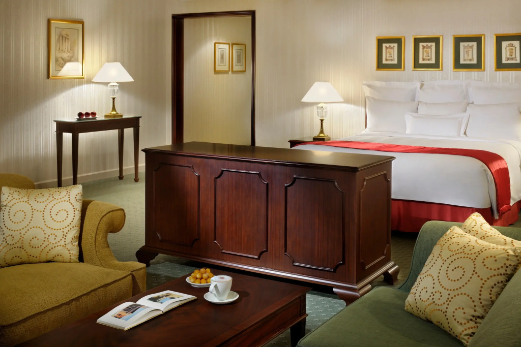 Отель Connaught Palace Hotel Dubai