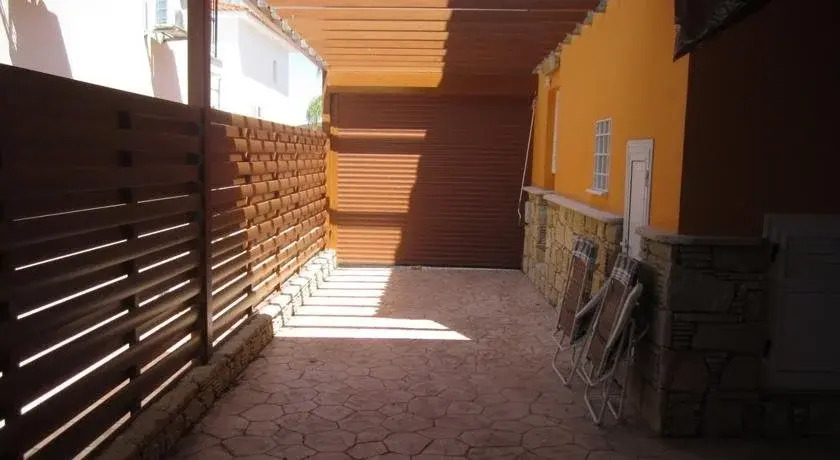 Valentinos Villa
