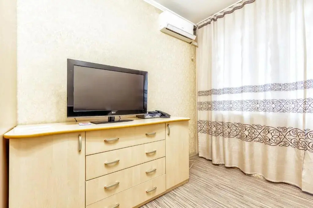 411 Vmestitel'nye apartamenty v tsentre Otlichno podhodjat dlja komandirovannyh i turistov