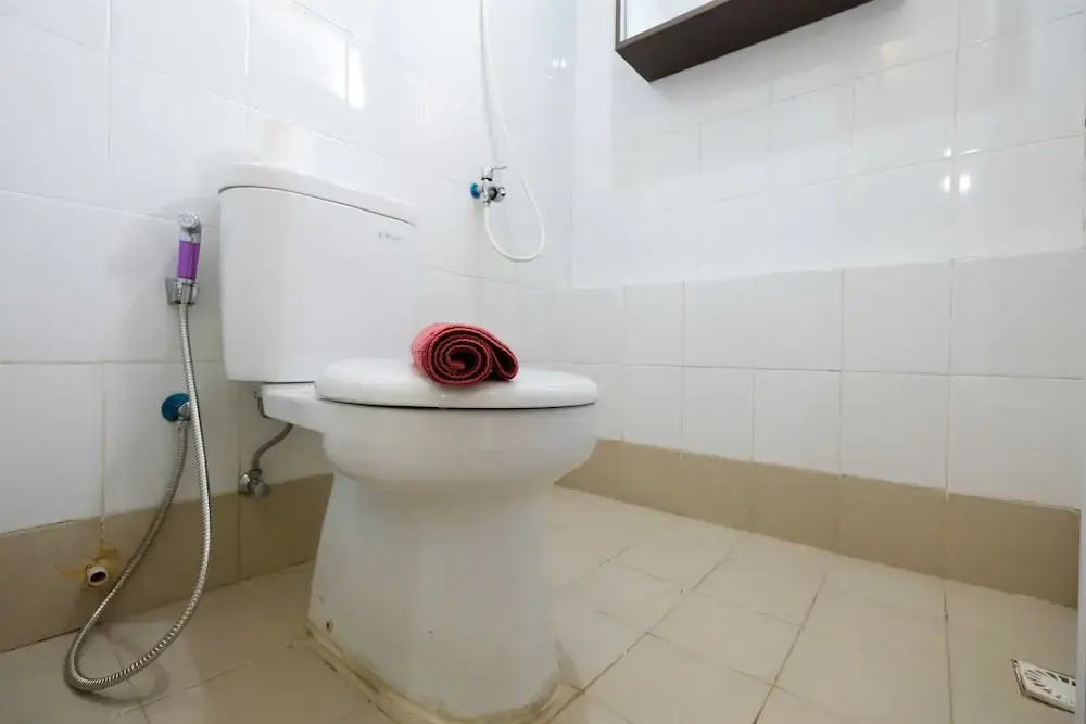 Elegant Bassura City Apartment