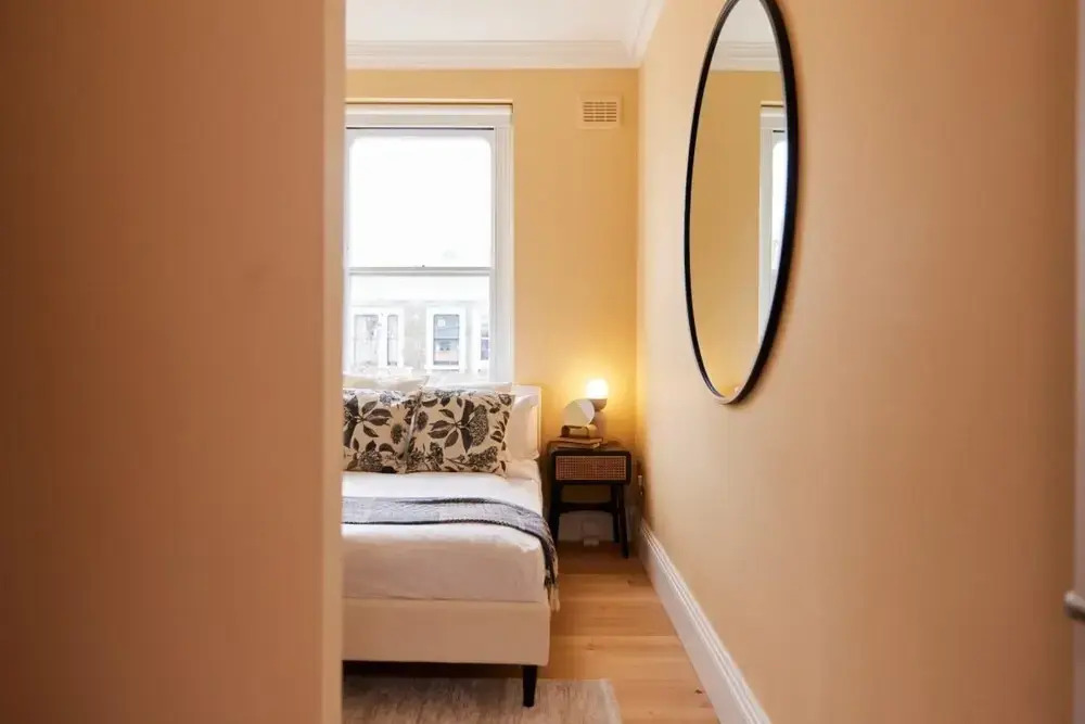The Earl s Court Space - Modern 2Bdr Flat with Terrace Parking