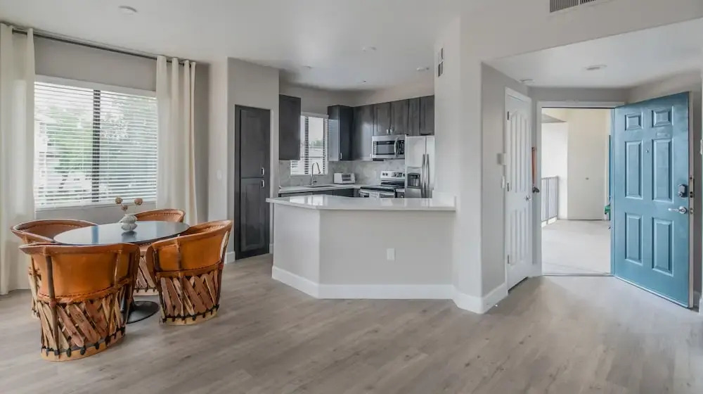 Luxury 2br Near Kierland Commons by Wanderjaunt