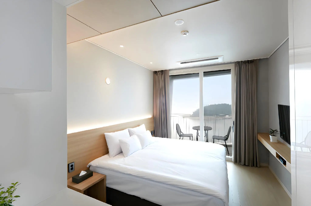 Ocean Soleview Hotel
