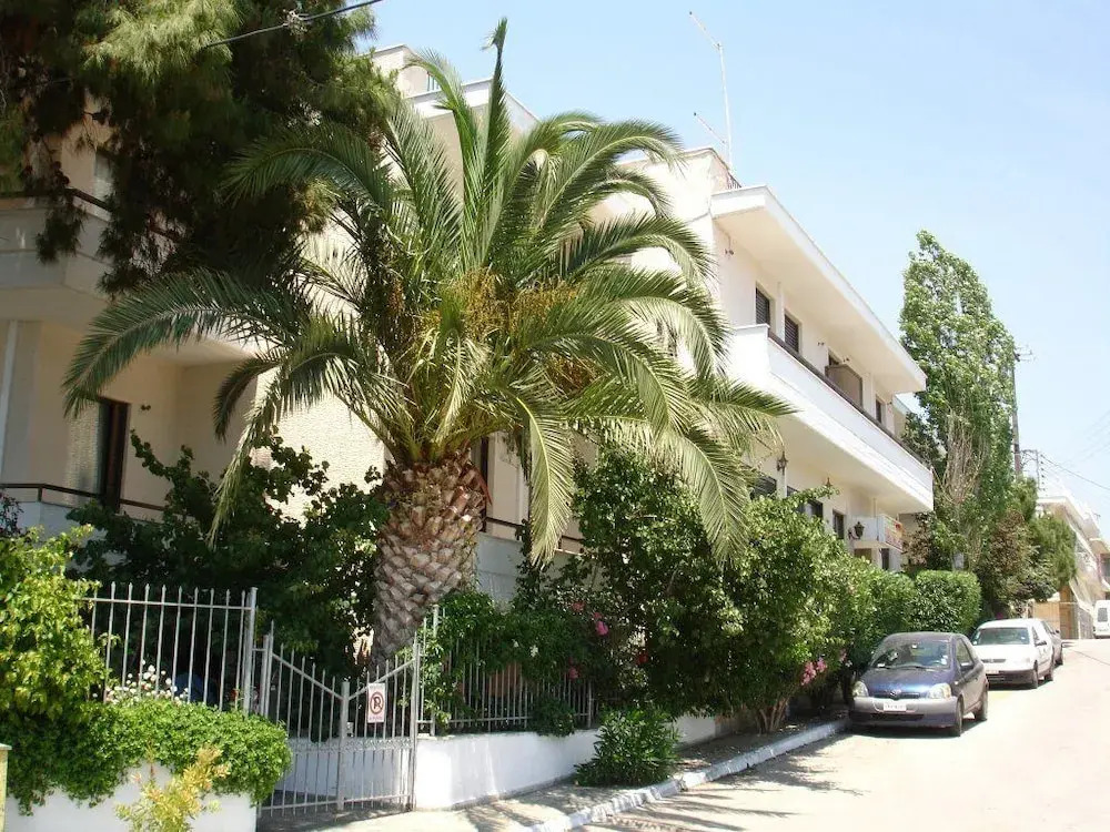Aparthotel Iliahtides