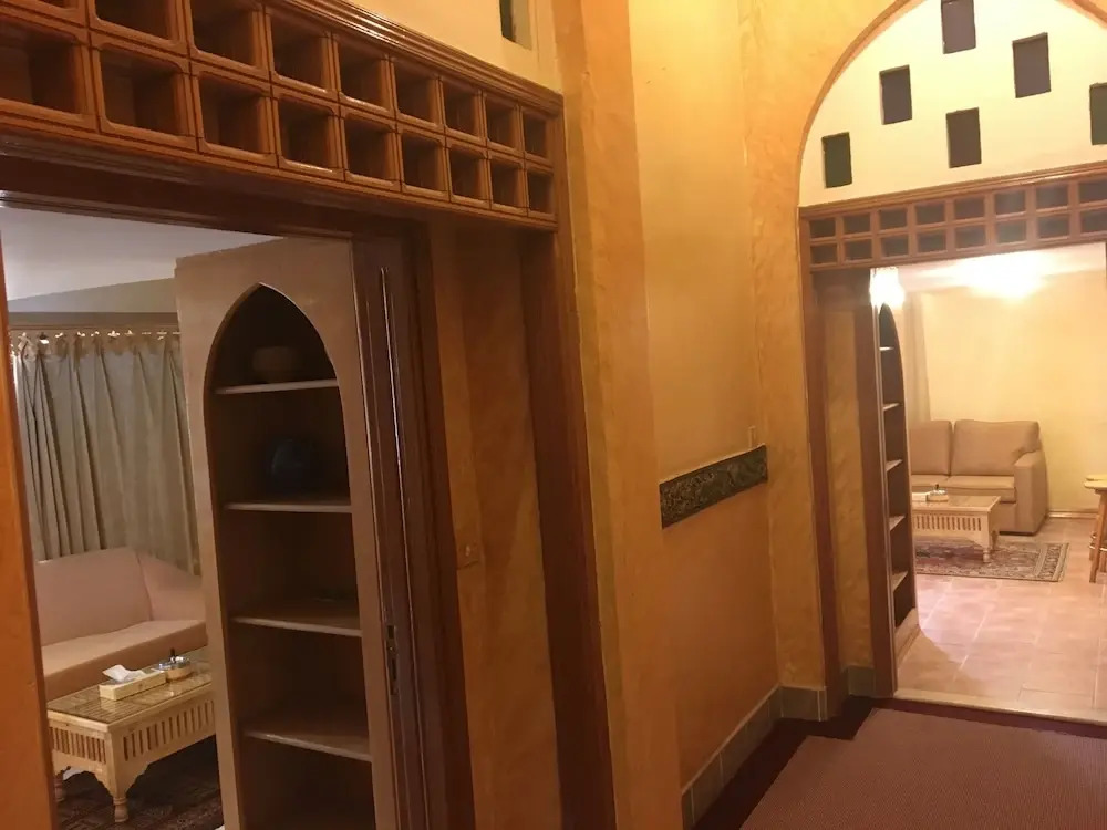 Kuwait Palace Hotel