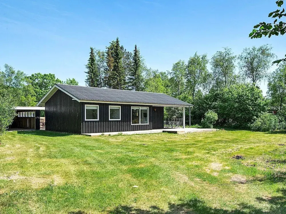 Tranquil Holiday Home in Ebeltoft With Barbecue
