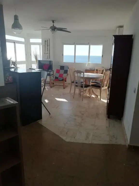 Magnifique vue à 100m de la plage